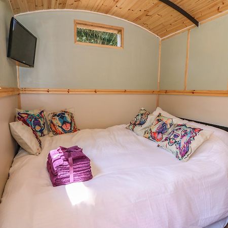 Railway Carriage Villa Abergavenny Eksteriør bilde